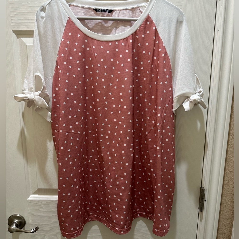 Women’s t shirt